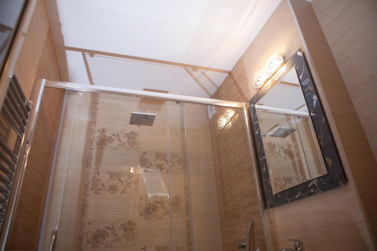 Lvc,Lac & Nyc Apartshotel Faleza غالات المظهر الخارجي الصورة