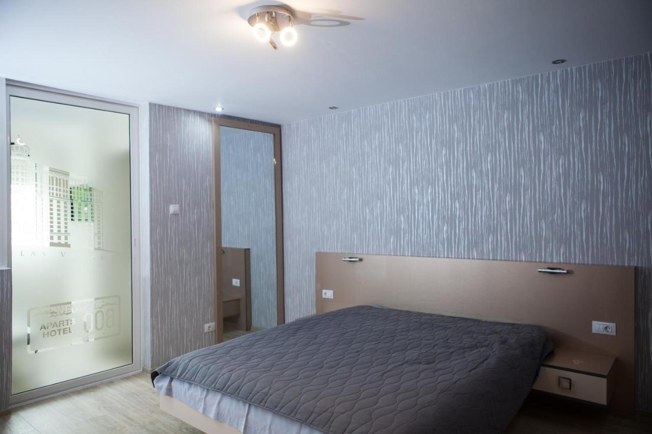 Lvc,Lac & Nyc Apartshotel Faleza غالات المظهر الخارجي الصورة