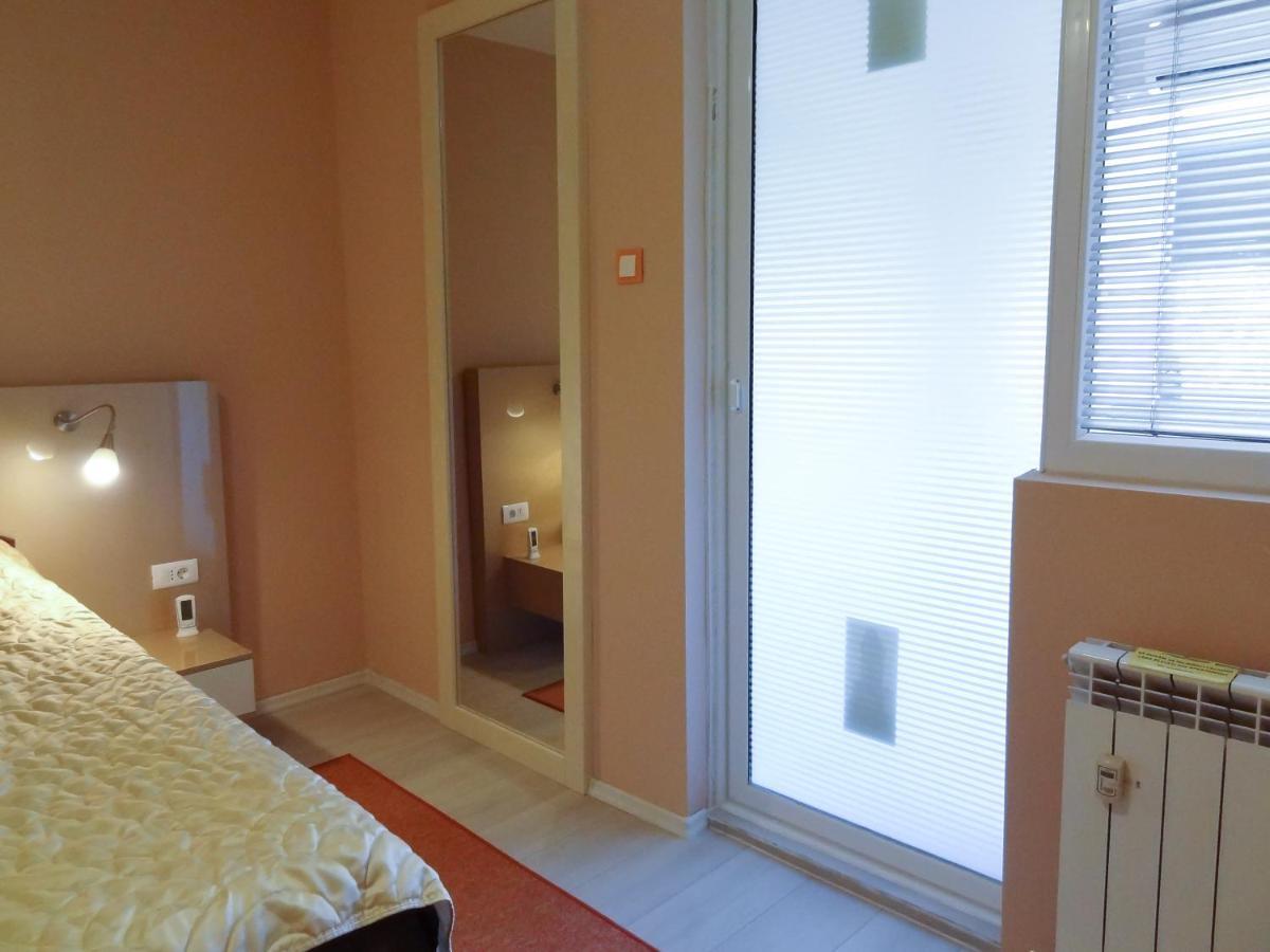 Lvc,Lac & Nyc Apartshotel Faleza غالات المظهر الخارجي الصورة